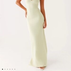 Elegant pale green Maxi Dress Peppermayo